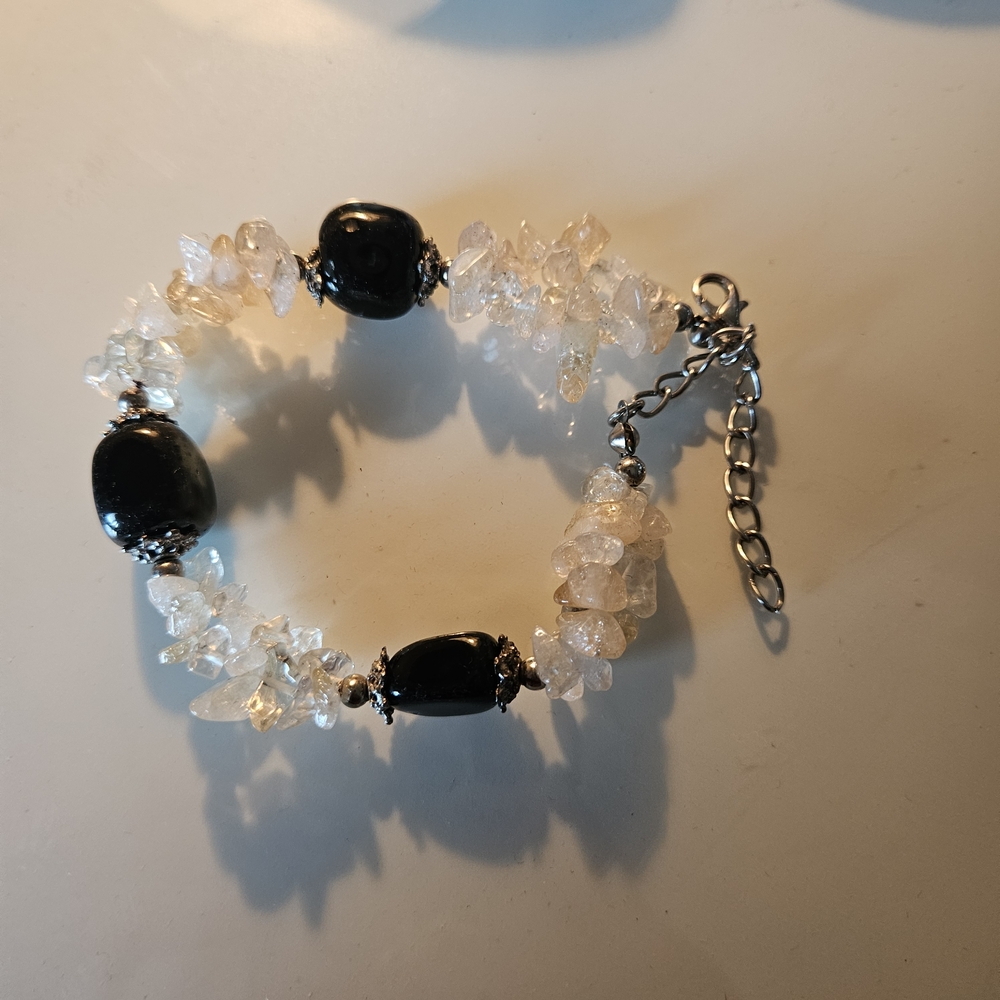 Elegant Black and Off-white Crystal Women's Bracelet